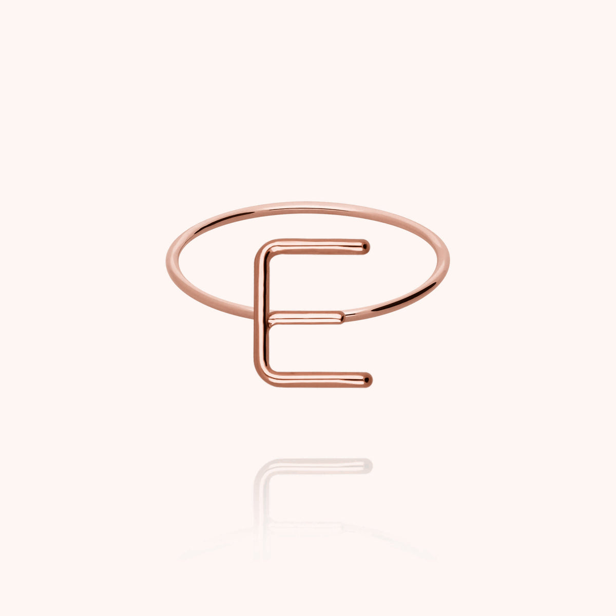 Ring Capitale Initiale aus 18K Roségold — lebenslange Garantie Atelier Paulin
