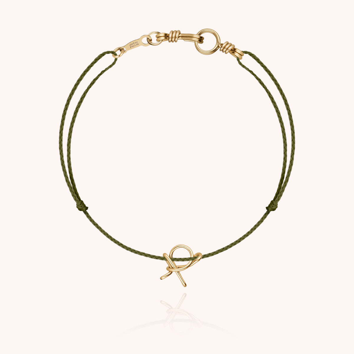 Armband Kordel Initiale Mini Attache moi aus gelbem Goldfilled — personalisierbares Armband Atelier Paulin