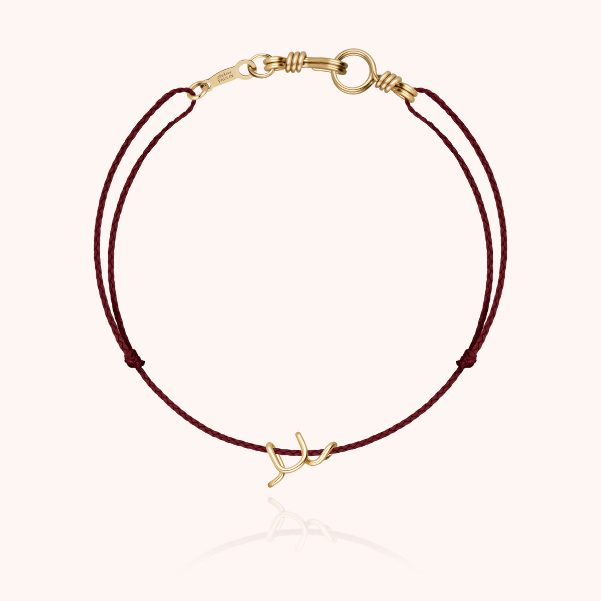 Armband Kordel Uni Initiale Mini Attache moi „U" aus 18 Karat Gelbgold, Kordel Pflaume