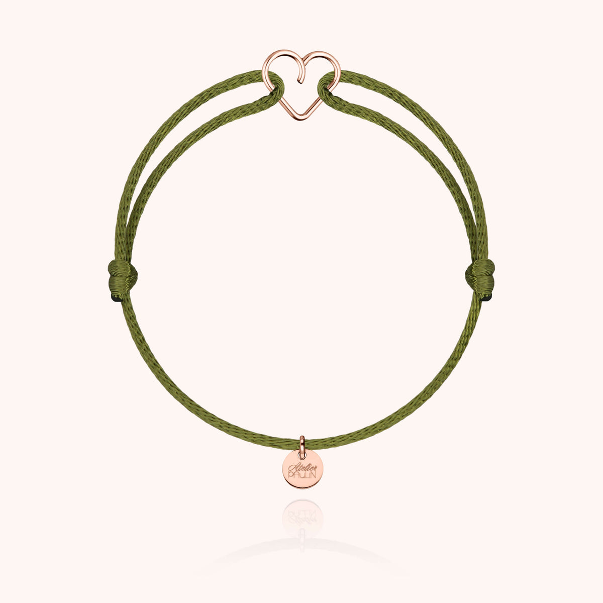 Armband Kordel Mini Herz am Handgelenk getragen — 18K Roségold sichere Expresslieferung