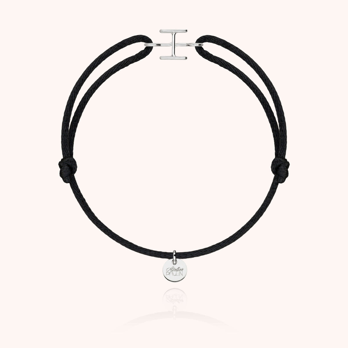 Armband Kordel Capitale Initiale aus 18K Weißgold — personalisierbares Armband Atelier Paulin