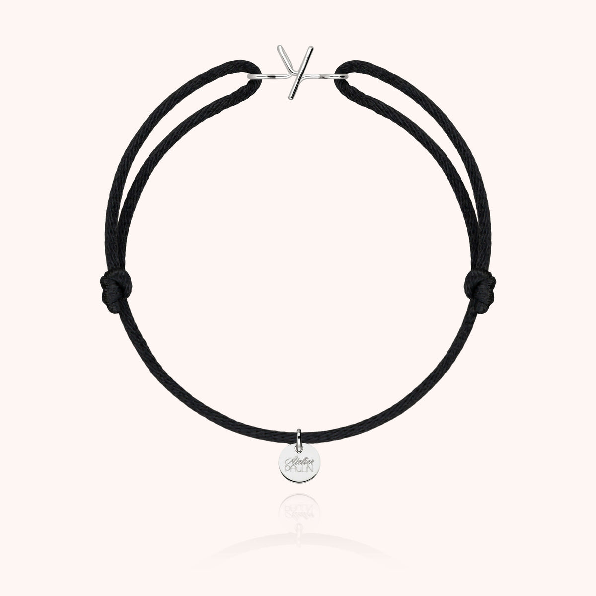 Kordelarmband Capitale Initiale in 18K Weißgold — personalisierbares Armband Atelier Paulin