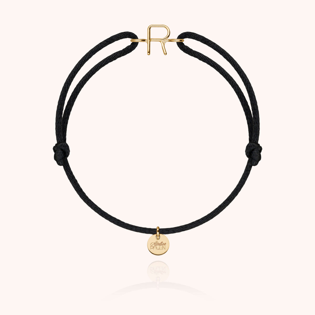 Kordelarmband Capitale Initiale aus 18K Gelbgold — personalisierbares Armband Atelier Paulin
