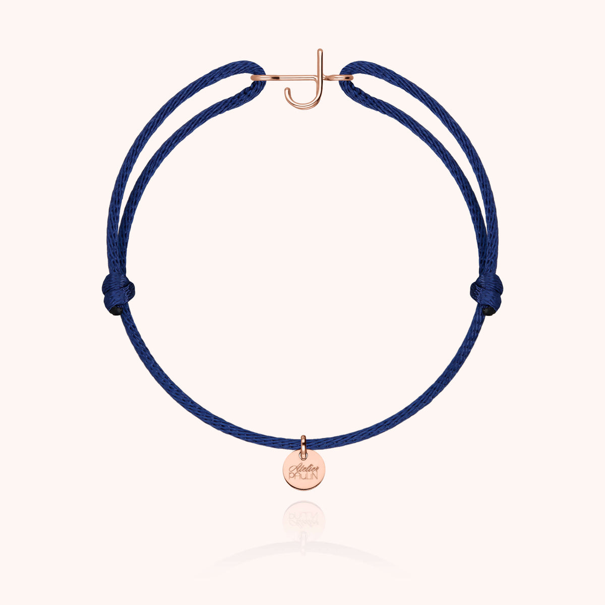 Kordelarmband Capitale Initiale in 18K Roségold — personalisierbares Armband Atelier Paulin