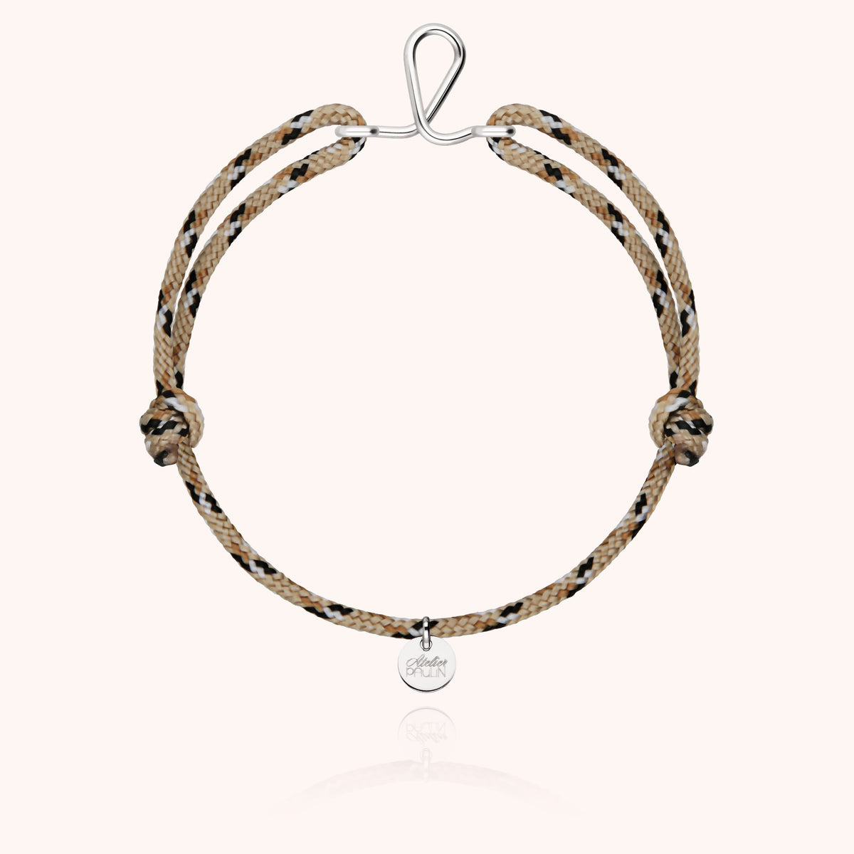 Vue d'ensemble du bracelet cordon initiale argent sterling 925
