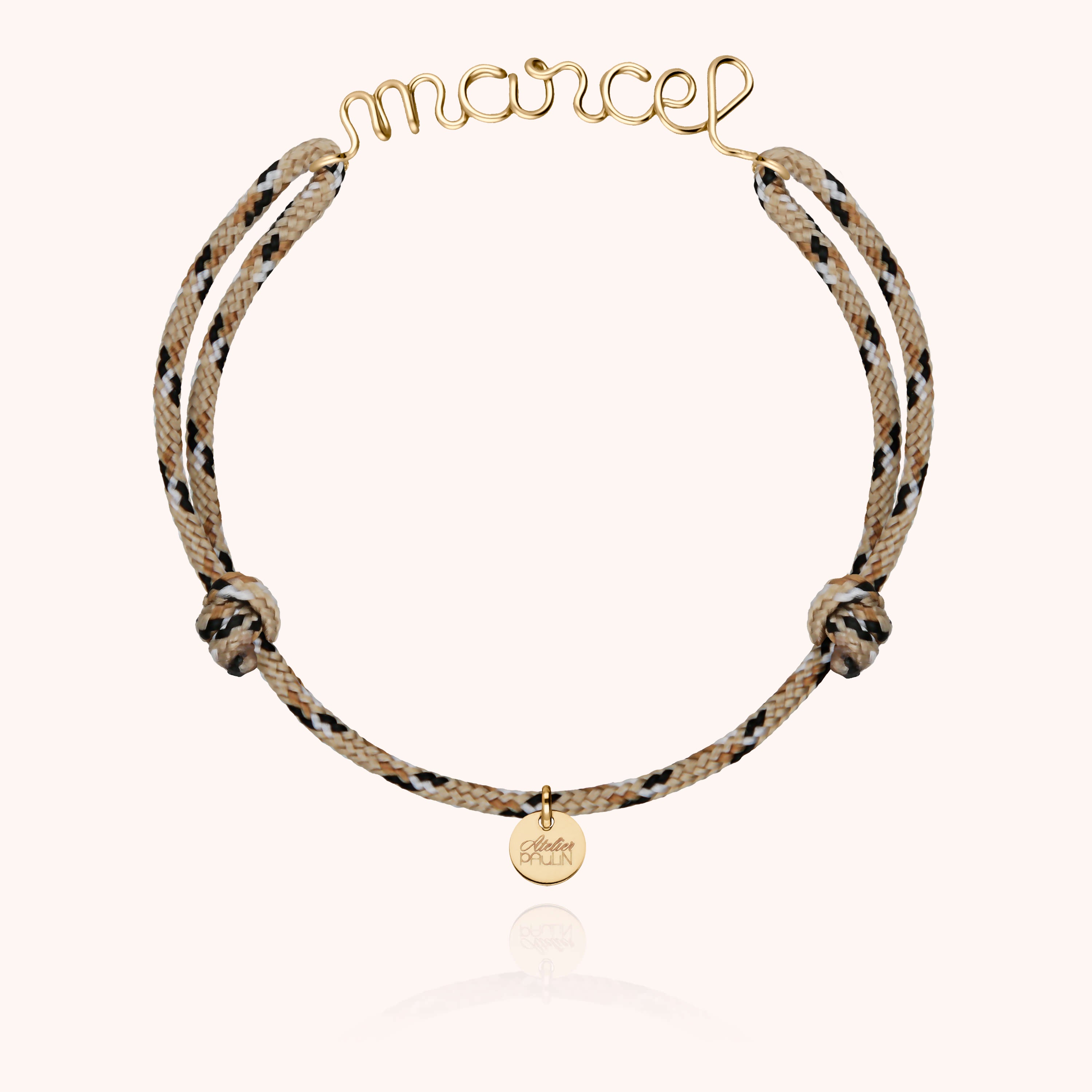 Bracelet cordon lettre personnalisée bijou élégant homme Paris - or jaune 750/1000 - beige
