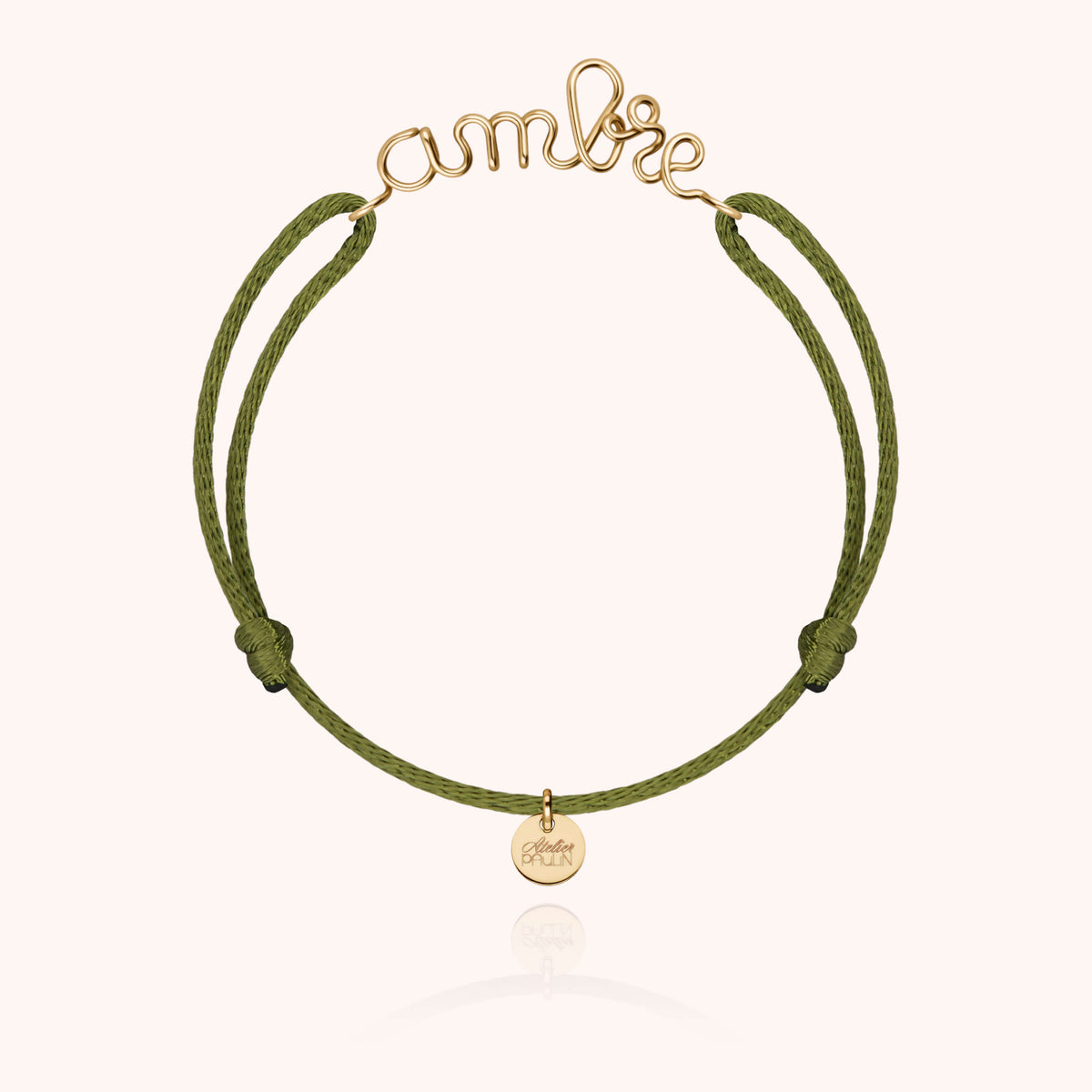 Personalisierbares Armband Kordel Original Personalisiert — kunstvolles Geschenk in Handarbeit