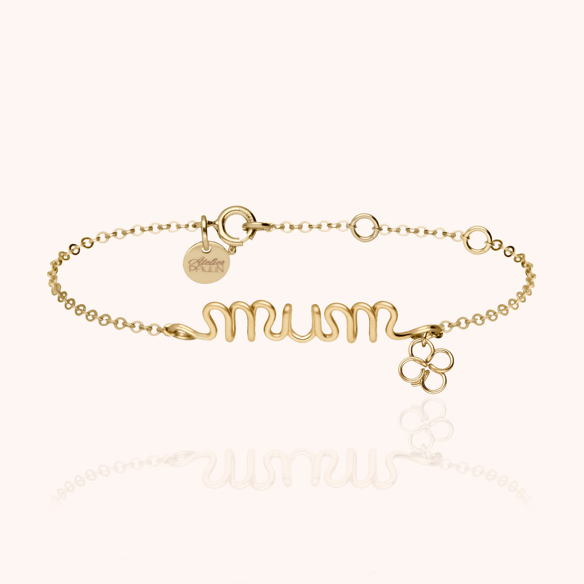 Bracelet Richelieu Charms Mum x Clémence Allaire — finition artisanale du bijou