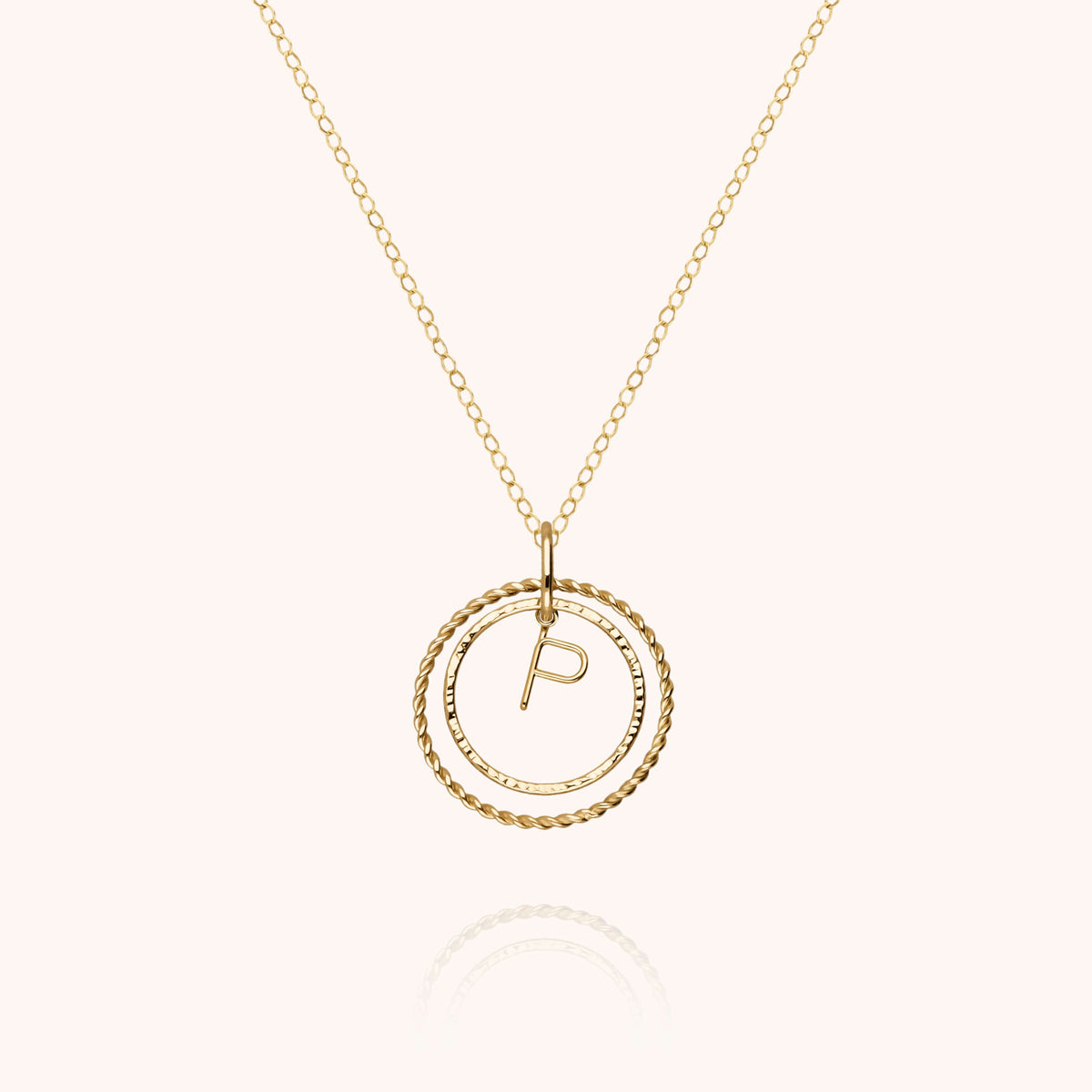 Kette Medaillon Initiale aus 18K Gelbgold — personalisierbare Kette Atelier Paulin