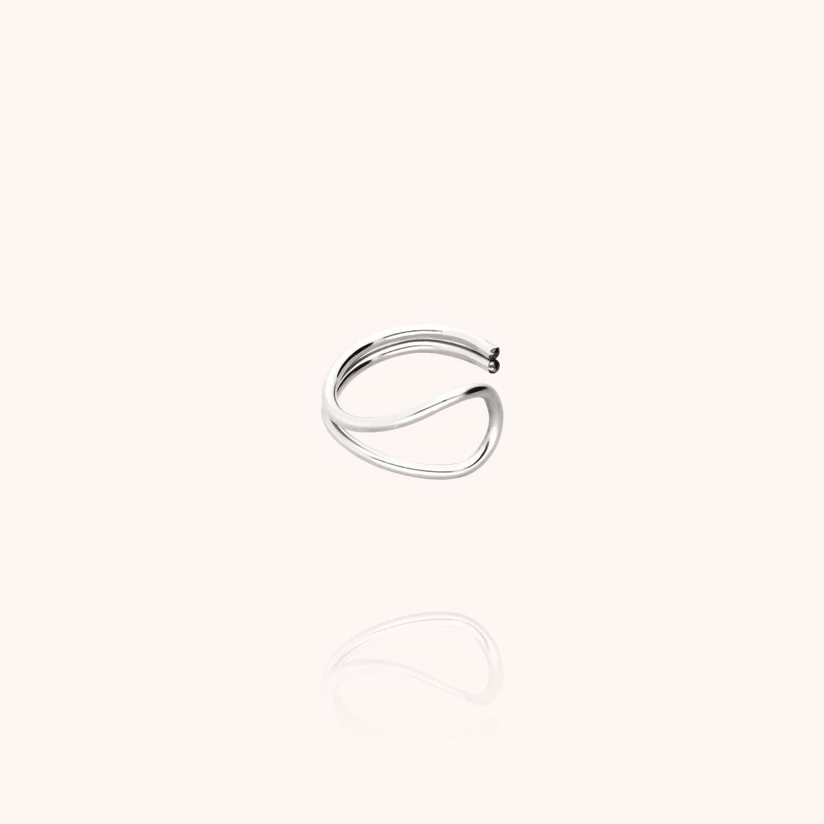 Ear Cuff Outline Lettera E in filo d'argento sterling 925