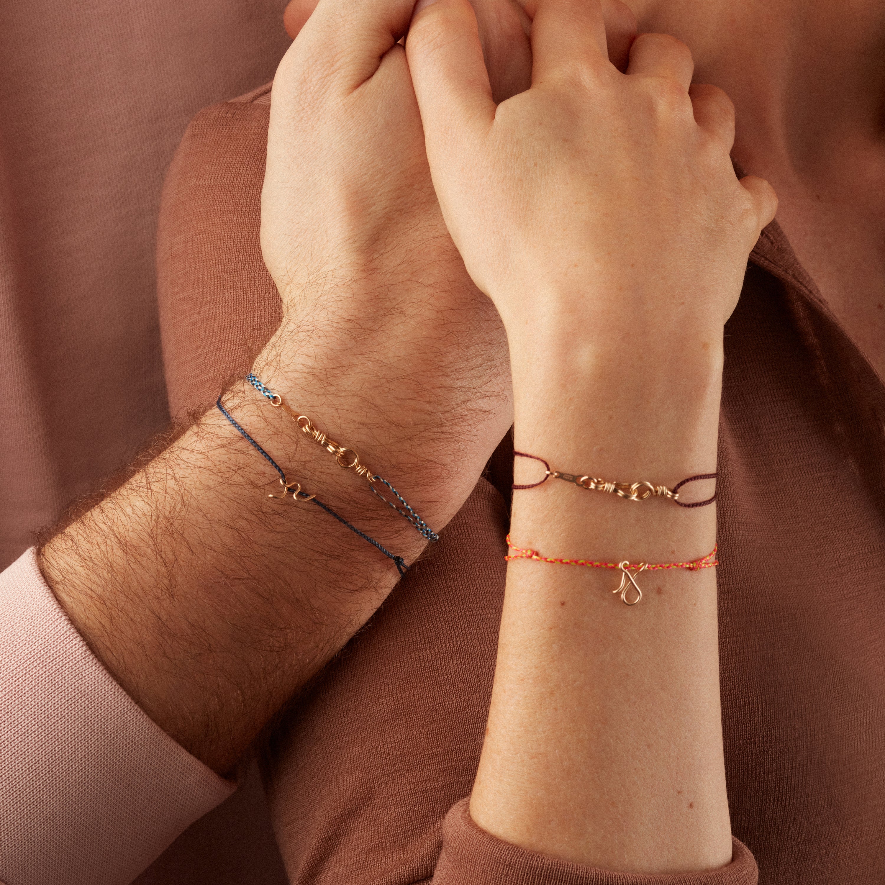 Attache moi Initiale Cord Bracelet - 18k yellow gold