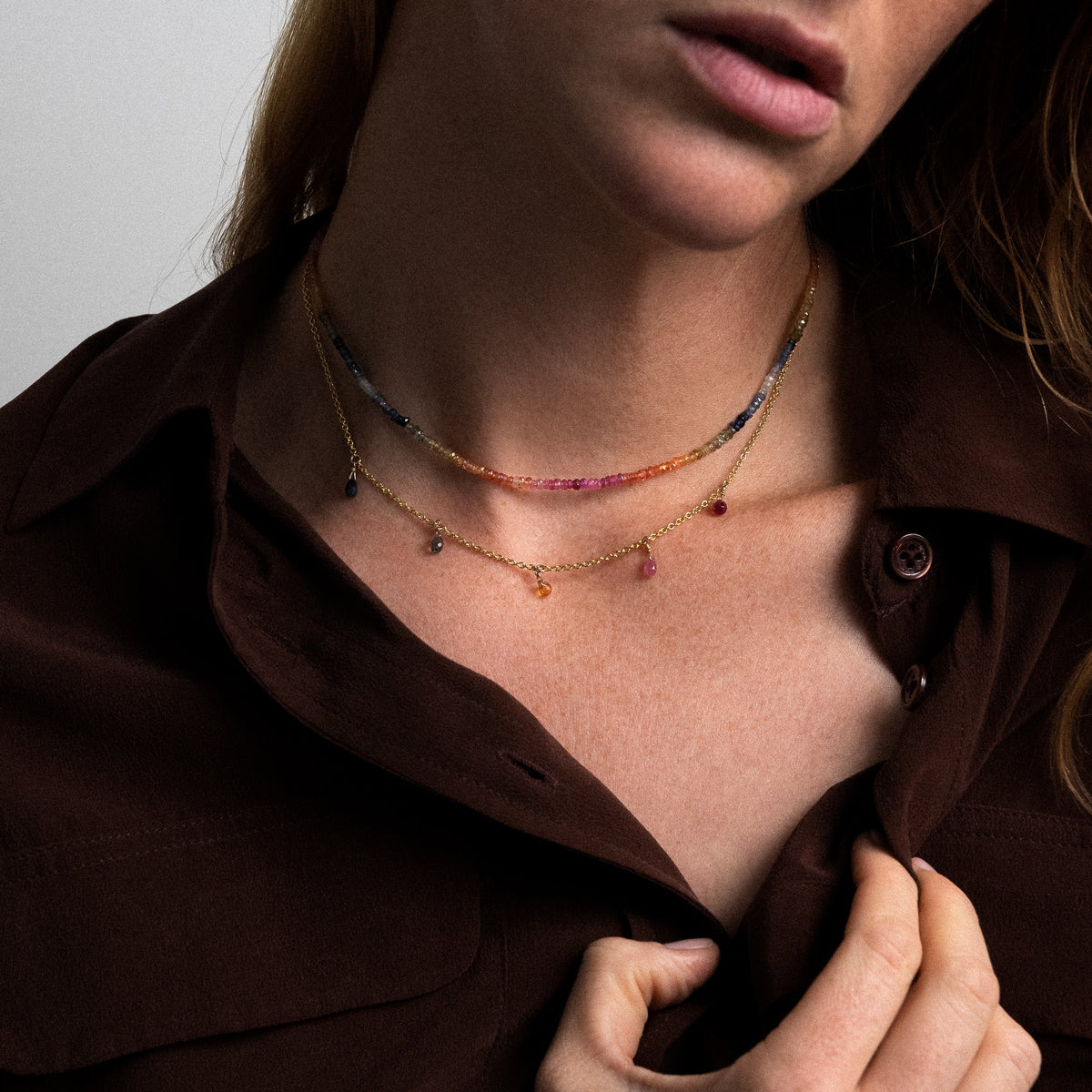 Collana Girocollo Rivière con zaffiro arcobaleno