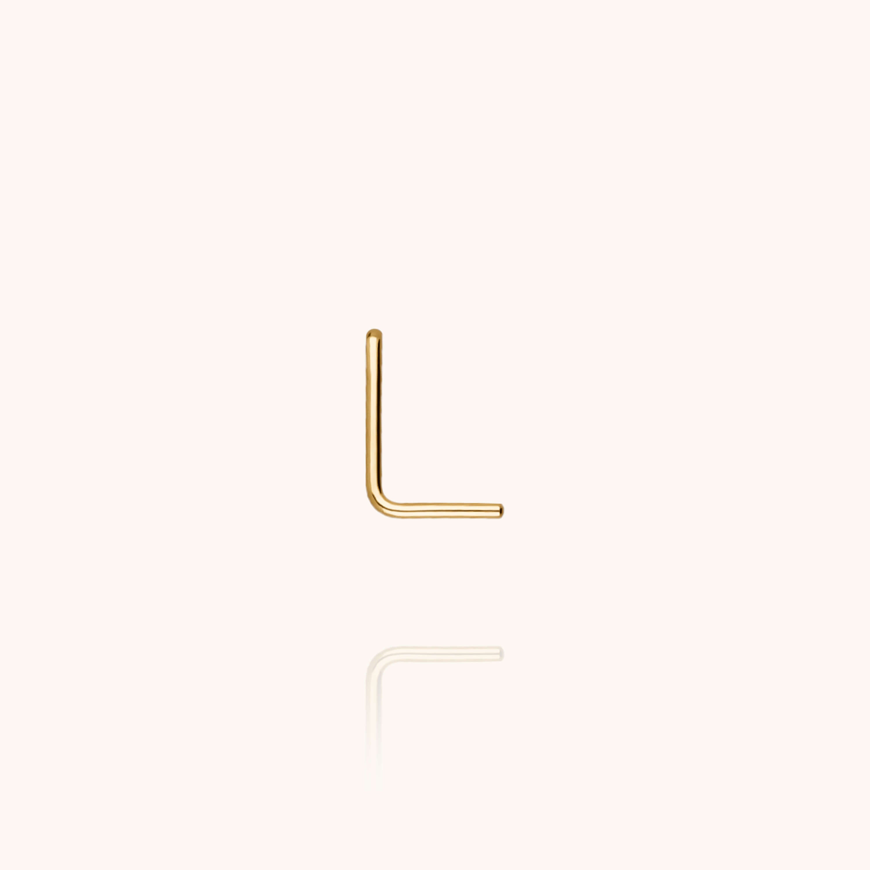 Puce d'Oreille Capitale Initiale en or jaune 18K — boucles d'oreilles personnalisable Atelier Paulin