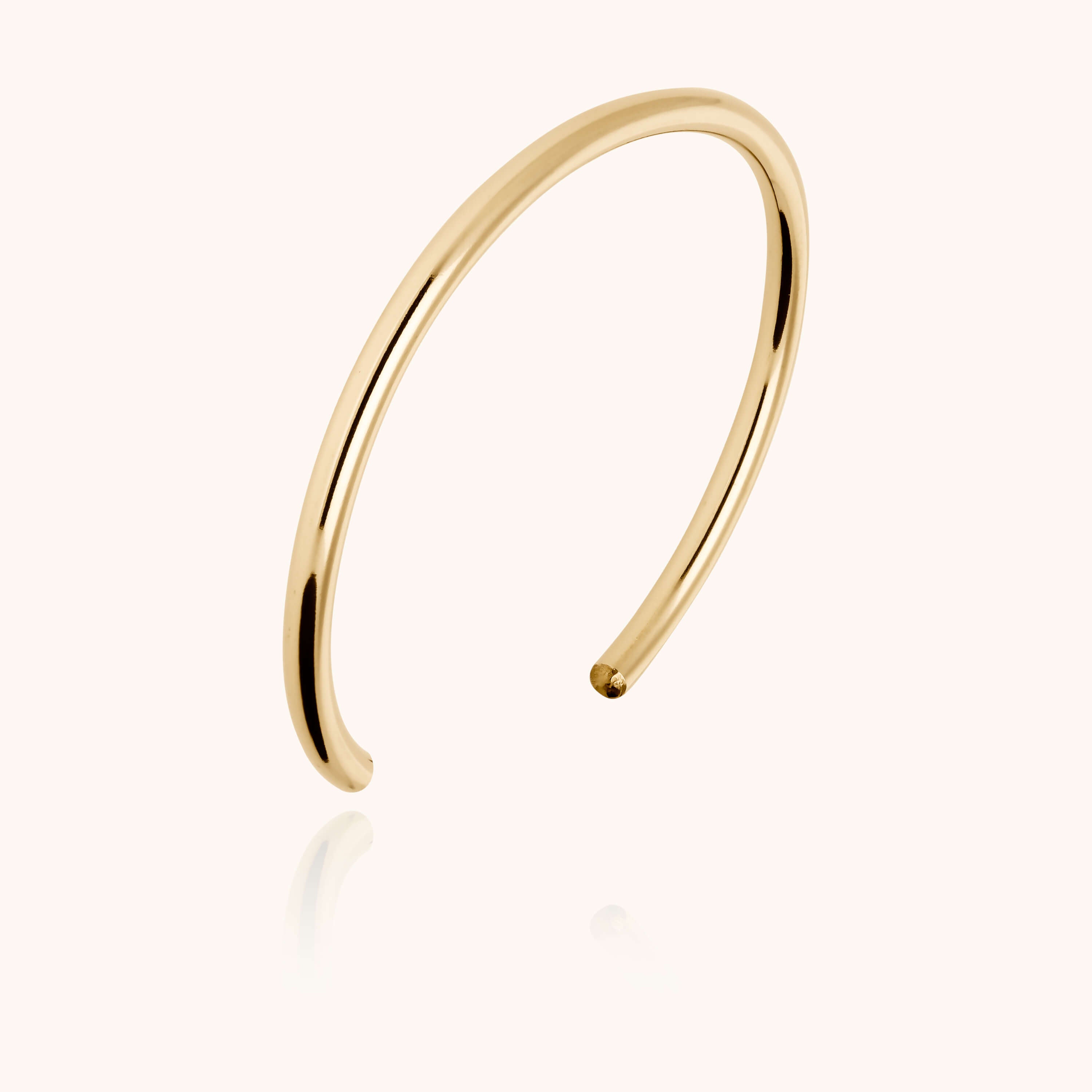 Bracelet O Cube en or jaune laminé — façonné à la main à Paris