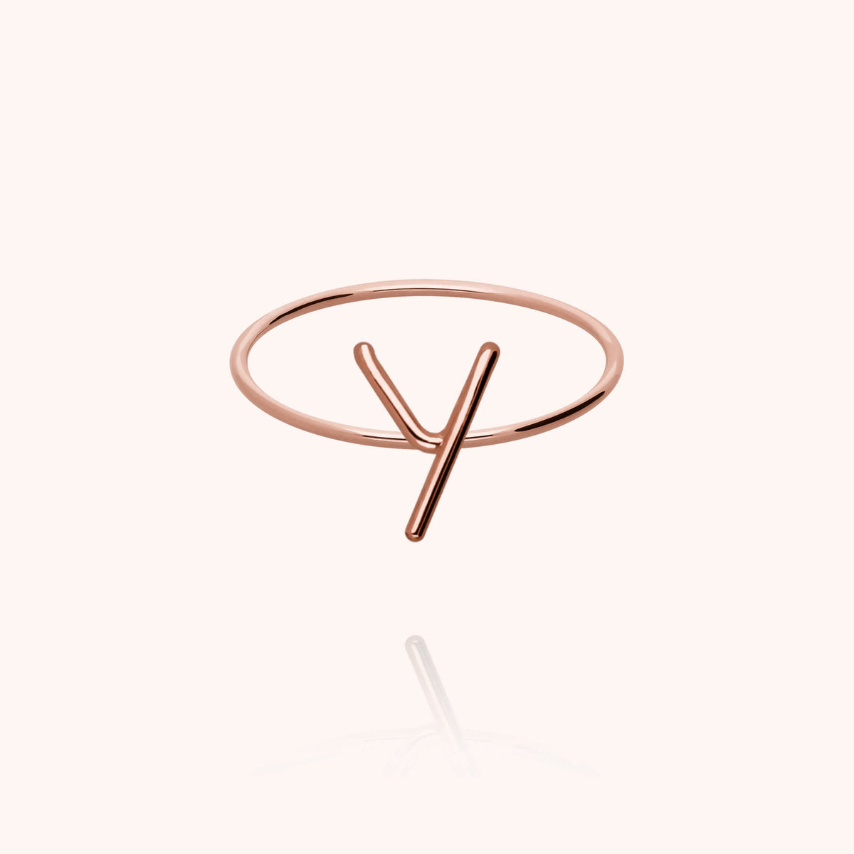 Ring Capitale Initiale aus 18K Roségold — personalisierbarer Ring Atelier Paulin