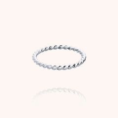 White 18k gold