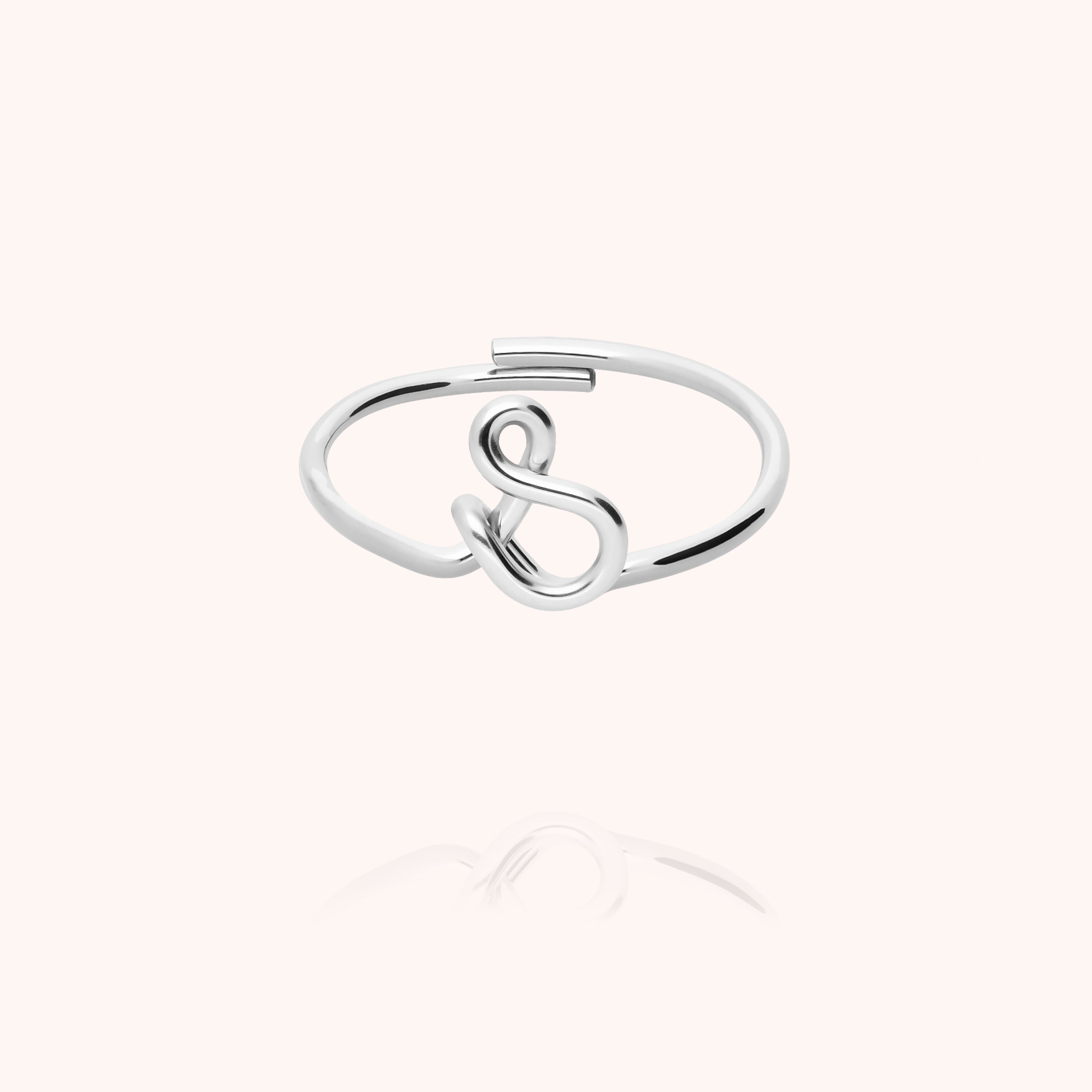 Bague Originale Initiale — bijou artisanal bague livraison express