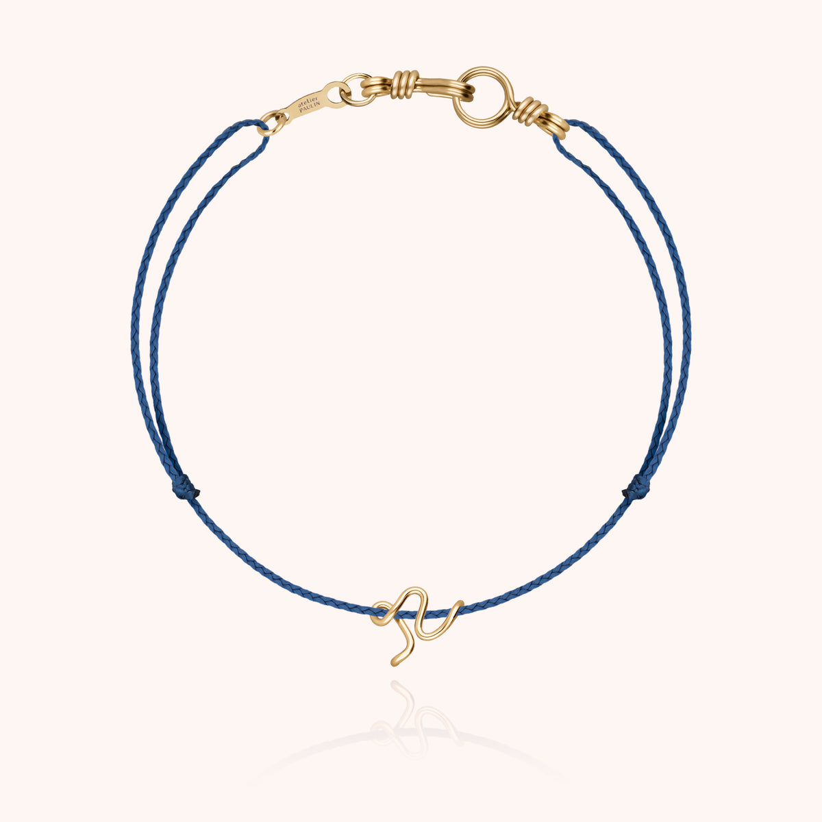Armband Kordel Uni Initiale Mini Attache moi „R" aus 18 Karat Gelbgold, Kordel Mineralblau