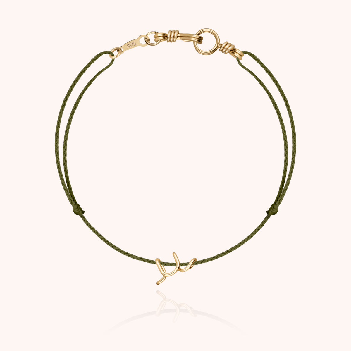 Armband Kordel Uni Initiale Mini Attache moi „U" aus 18 Karat Gelbgold, Kordel Khaki
