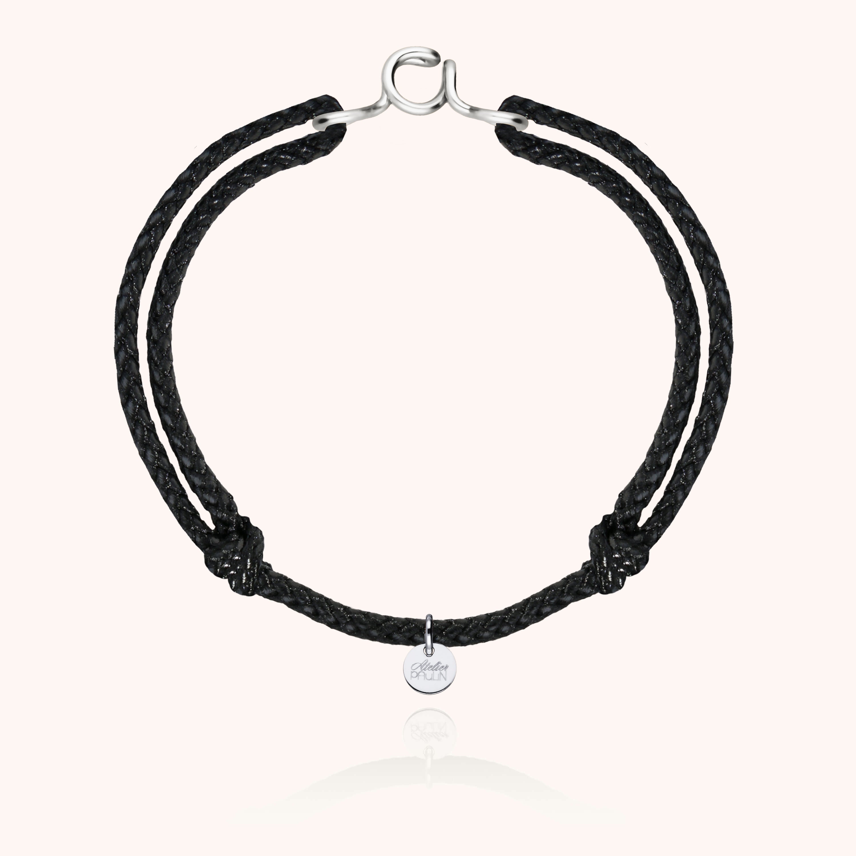 Bracelet Cordon Ciré Initiale Homme porté au poignet — argent sterling 925 livraison soigneuse garantie