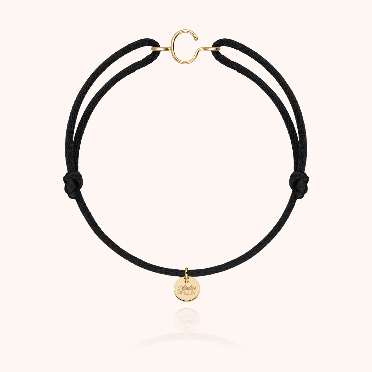 Kordelarmband Capitale Initiale aus 18K Gelbgold — personalisierbares Armband Atelier Paulin