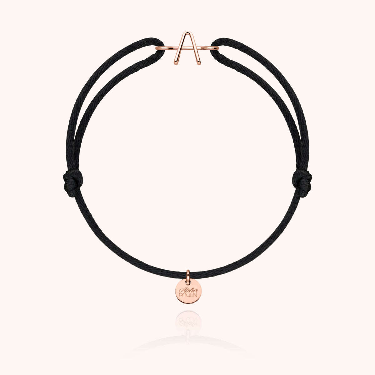 Armband Kordel Capitale Initiale aus 18K Roségold — langlebiges Schmuckstück mit lebenslanger Garantie