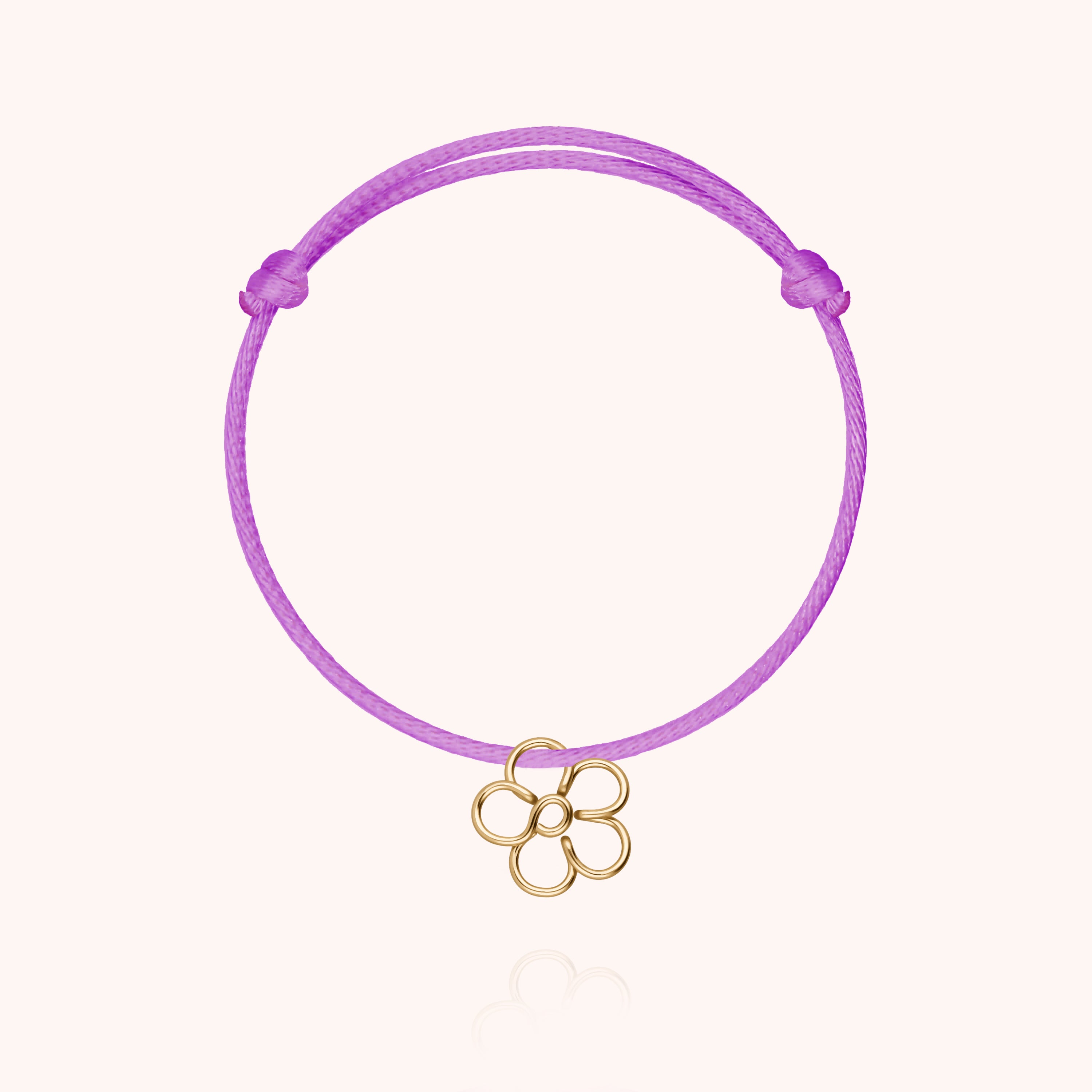 Bracciale Con Cordino e Charms Tiny Blossom in omaggio