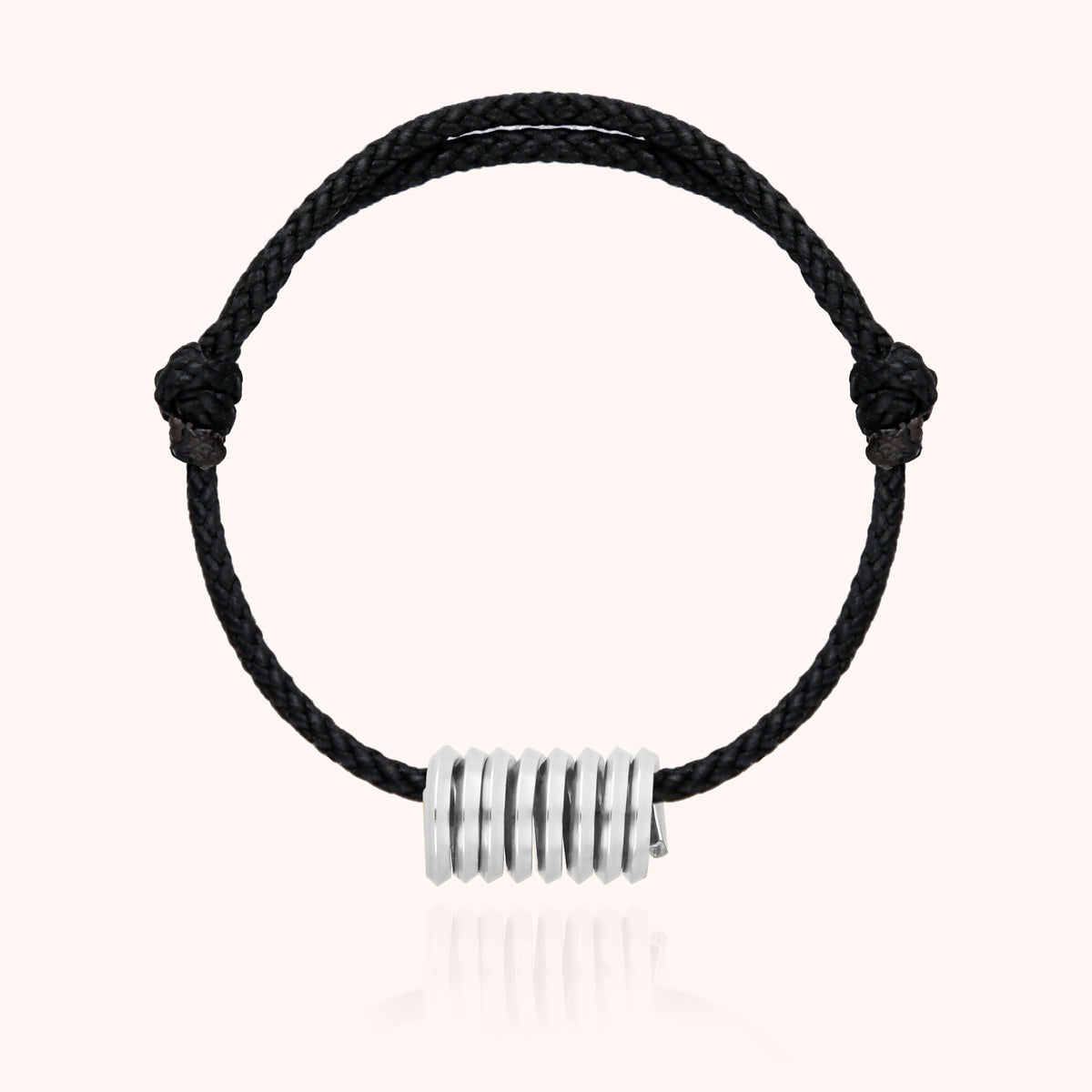Bracciale Cordino Matt in filo d'argento sterling 925, portato al polso