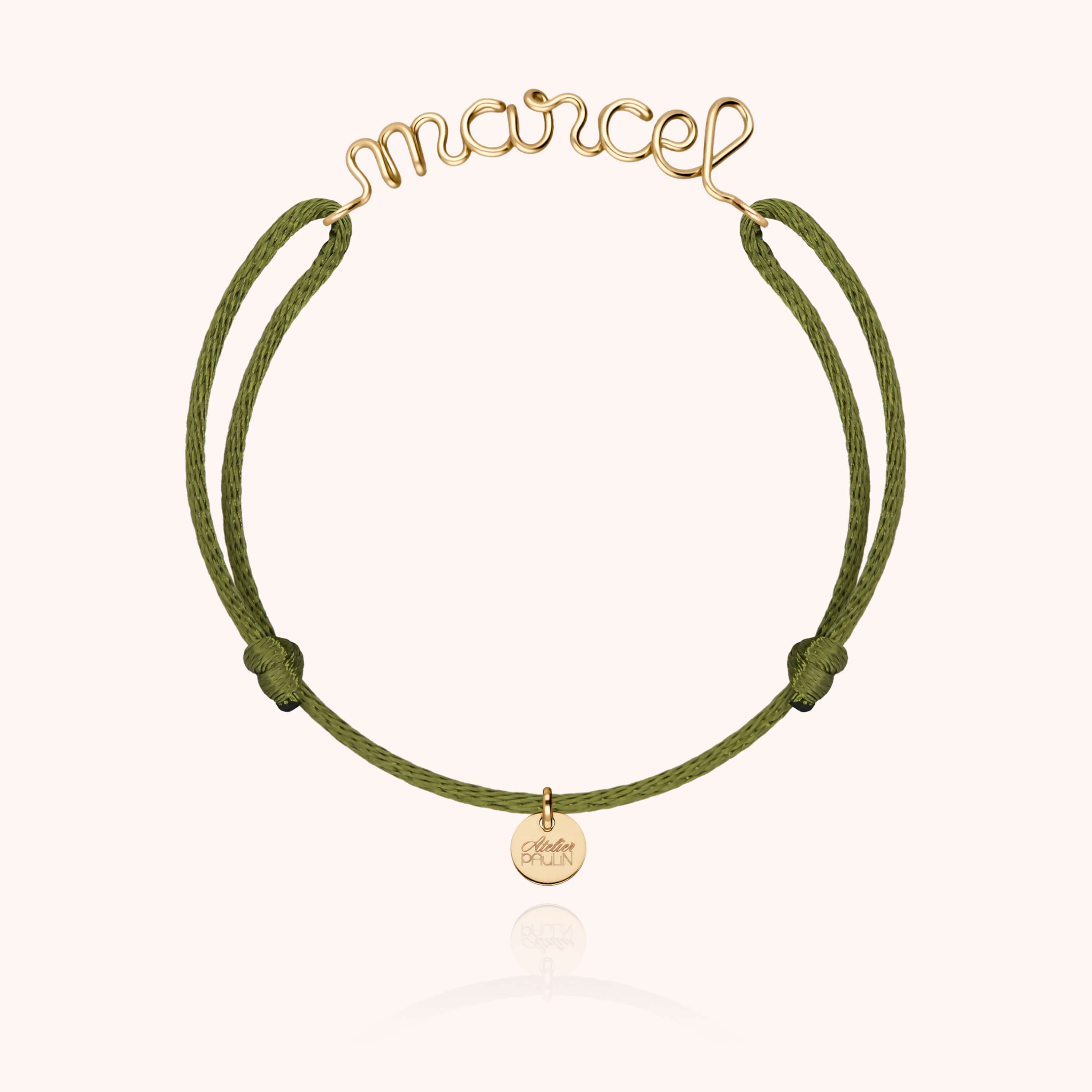 Bracelet Cordon Original Personnalisé — détail du fil métallique, or jaune laminé