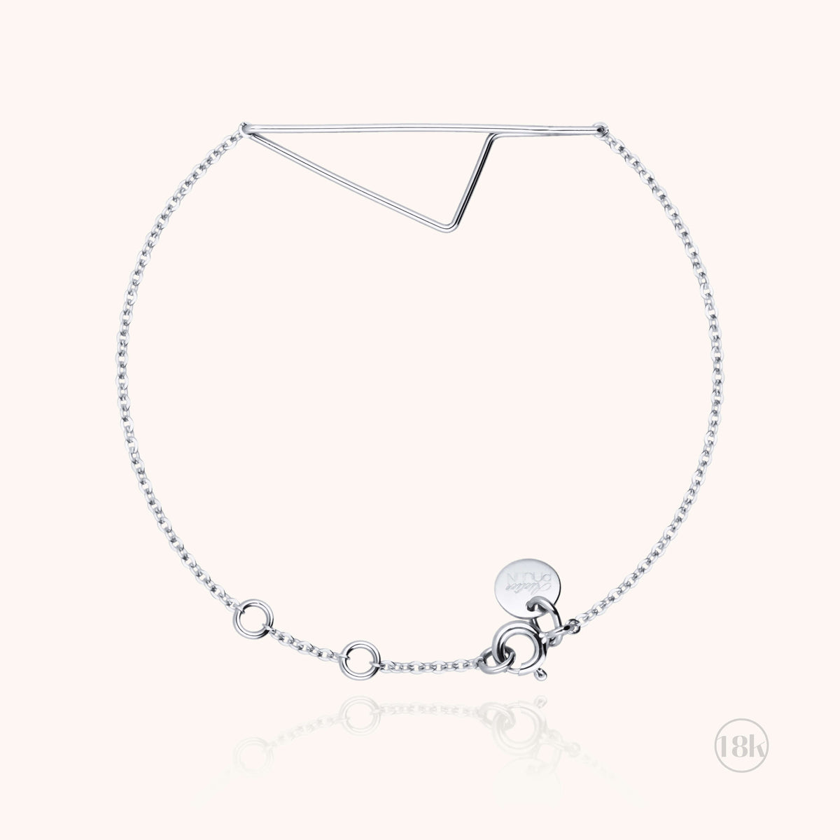 Dettaglio di Bracciale Corsica in filo d'oro bianco 18kt con la sua catena Richelieu