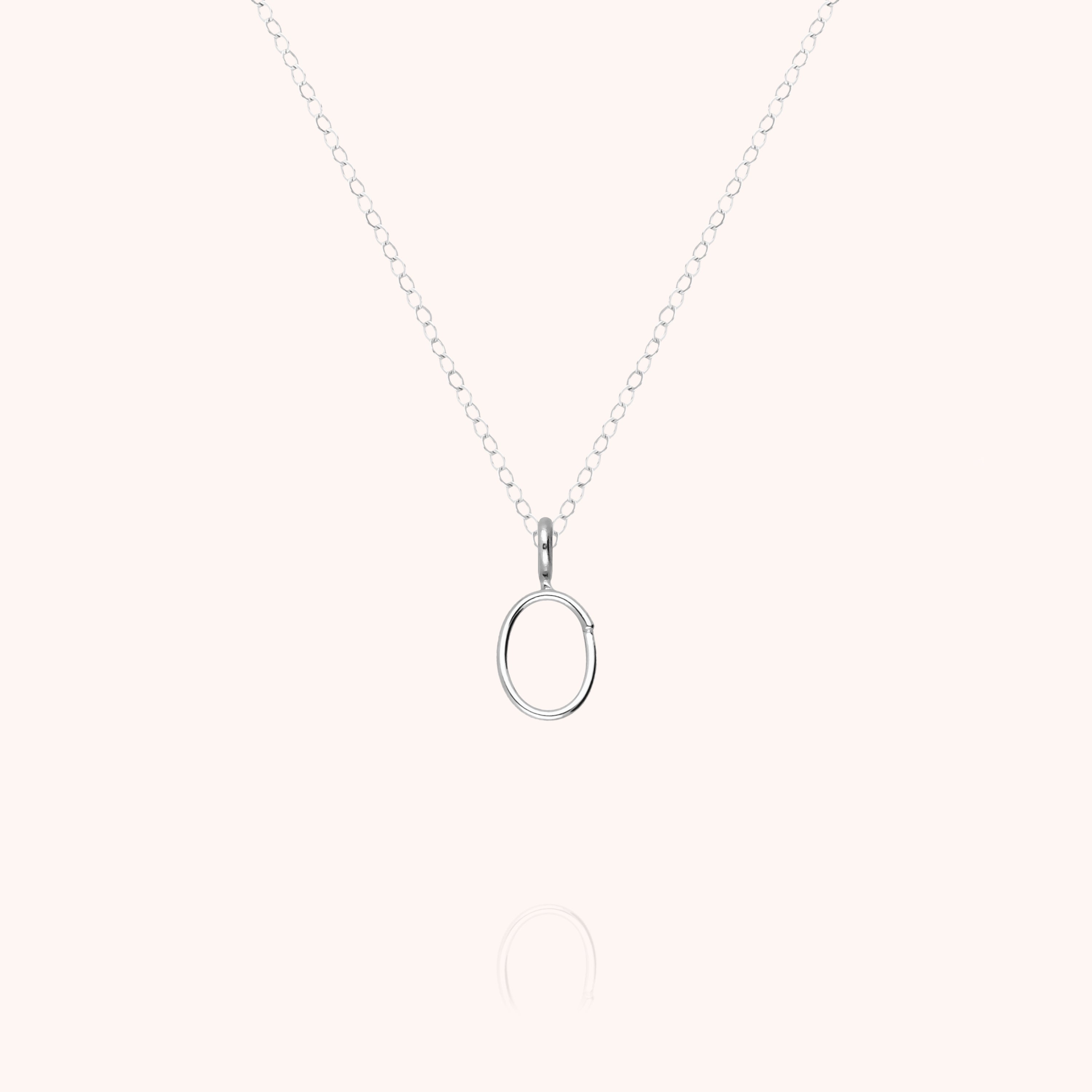 Collier Capital Initiale — cadeau de luxe fait main Paris