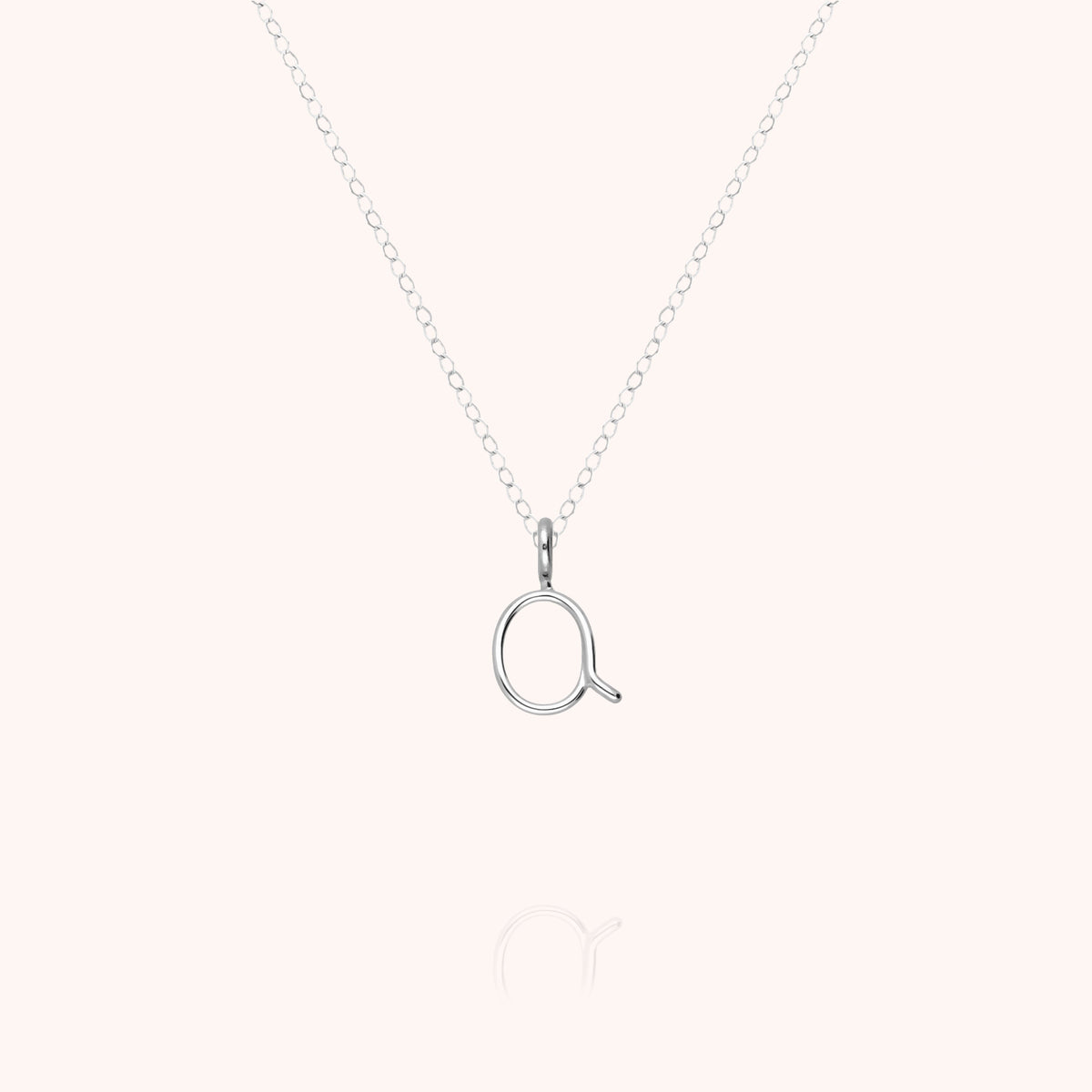 Collana Maiuscola Iniziale in filo d'oro bianco 18kt