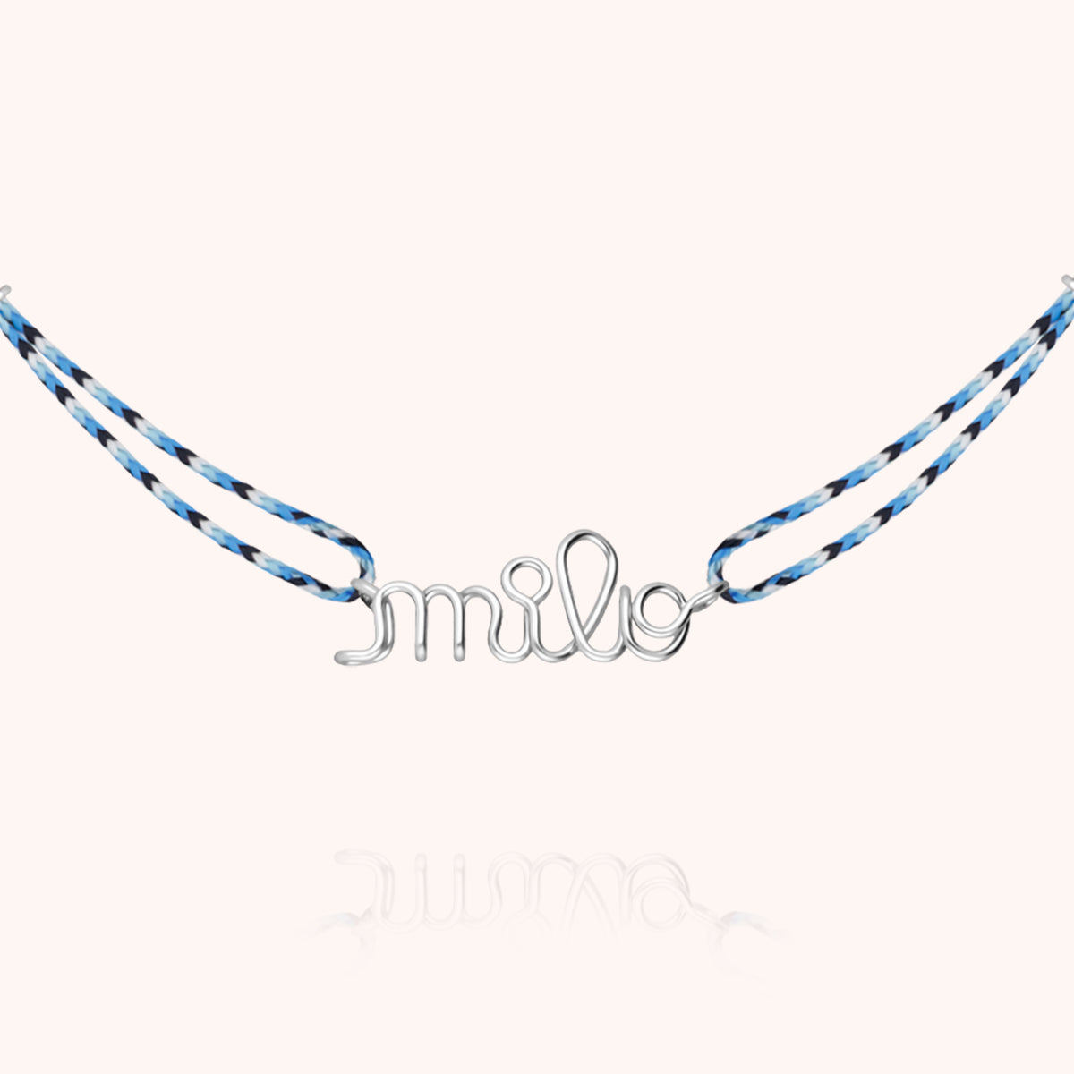 Collana Cordino Slim Knot Personalizzata in filo d'argento sterling 925, portata al collo