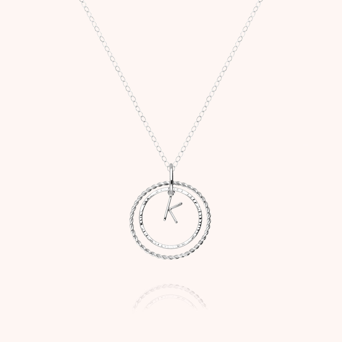 Collana Medaglia Iniziale in filo d'oro bianco 18kt