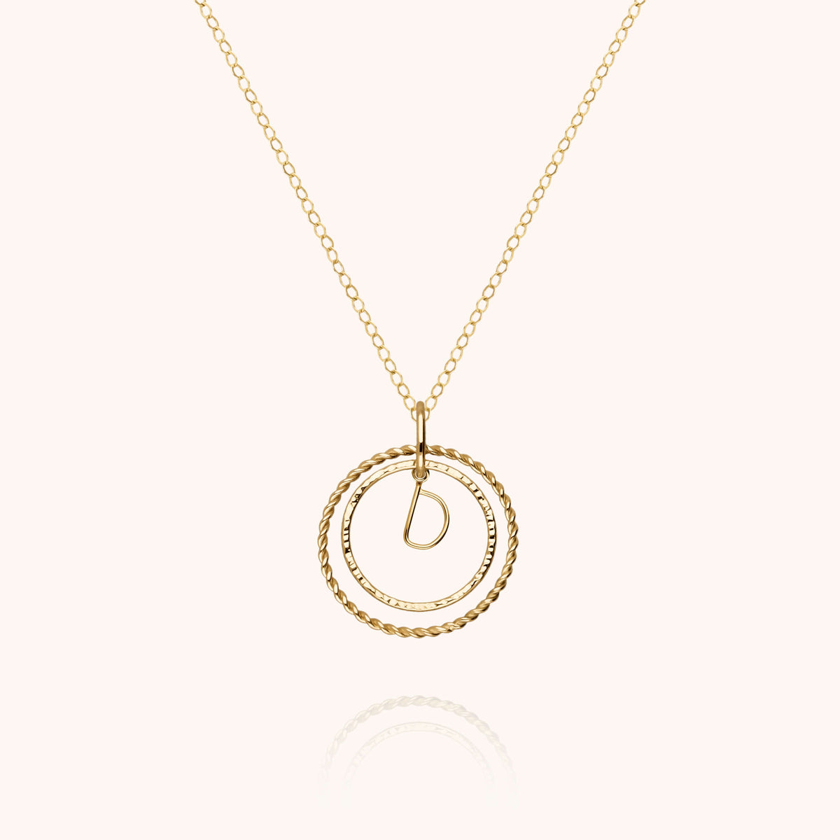 Kette Medaillon Initiale — handgefertigtes Geschenk aus Paris