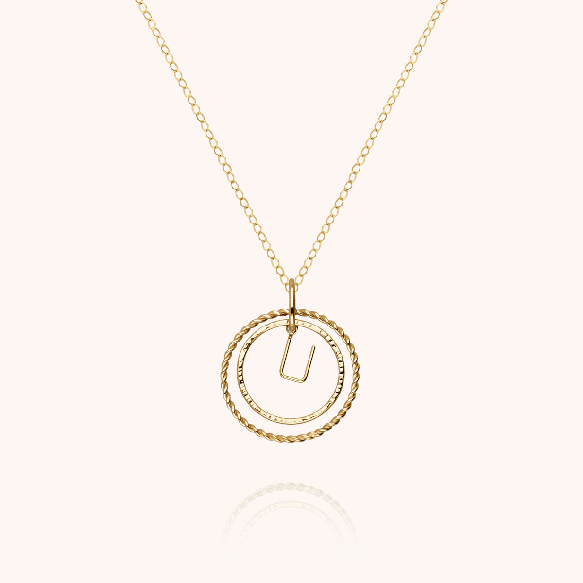 Kette Medaillon Initiale aus 18K Gelbgold — personalisierbare Kette Atelier Paulin