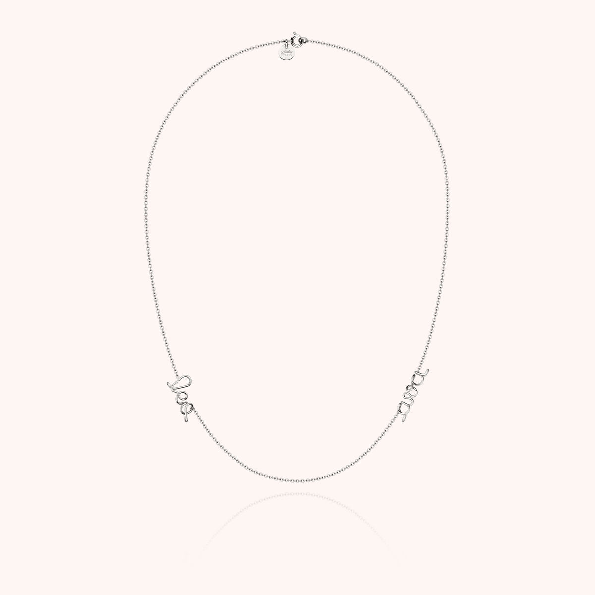Collana Richelieu Duo Personalizzata in filo d'oro bianco 18kt, portata al collo