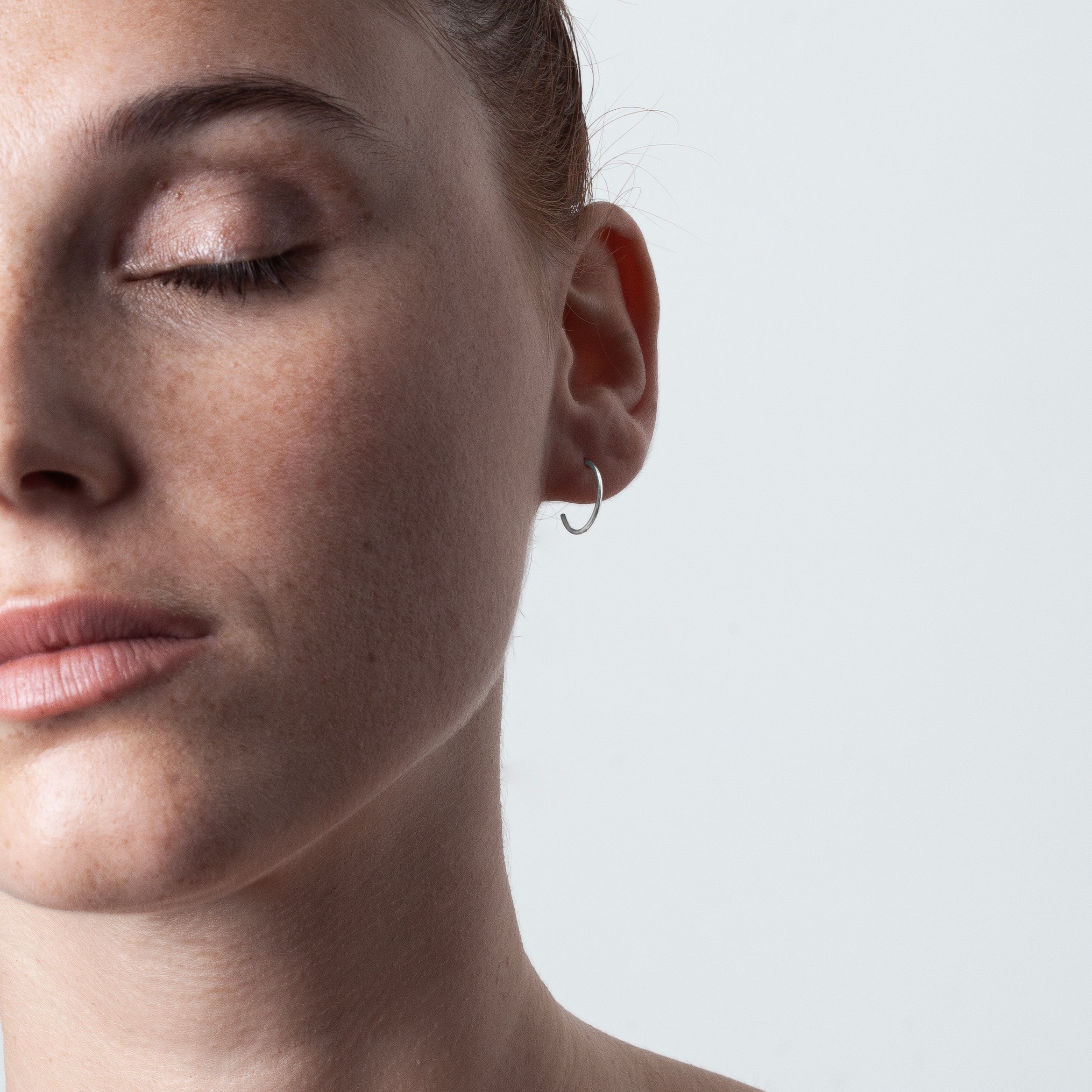 Mini Orecchini A Cerchio Éos - argento