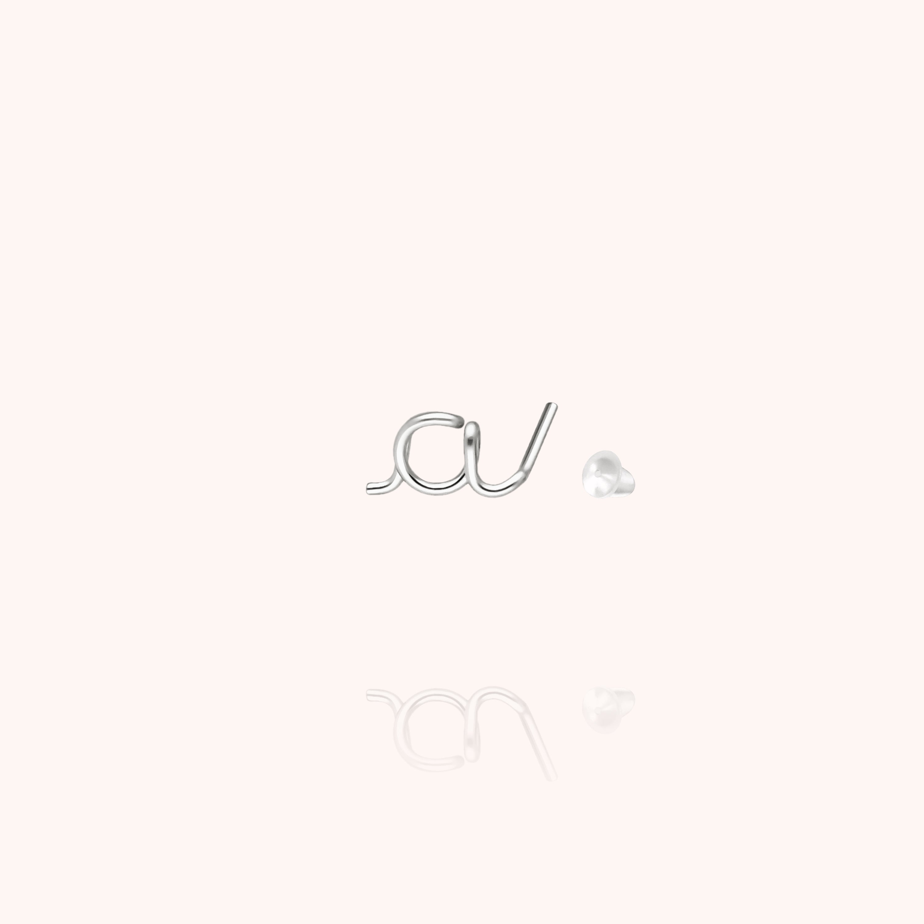 Orecchino a Bottone Originale Iniziale - argento