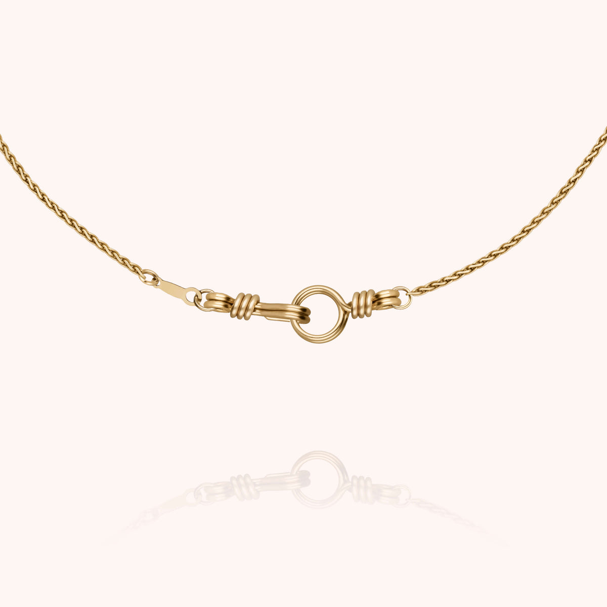 Collier Chaîne Rope Attache moi — détail façonnage à la main, or jaune laminé